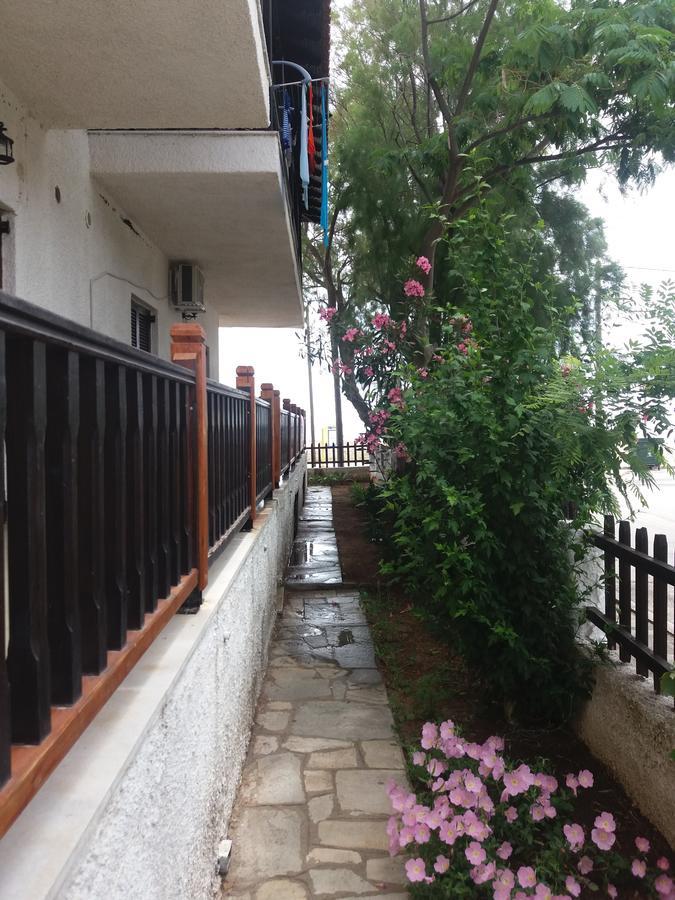 House Kosmas On The Beach Sarti Exteriör bild